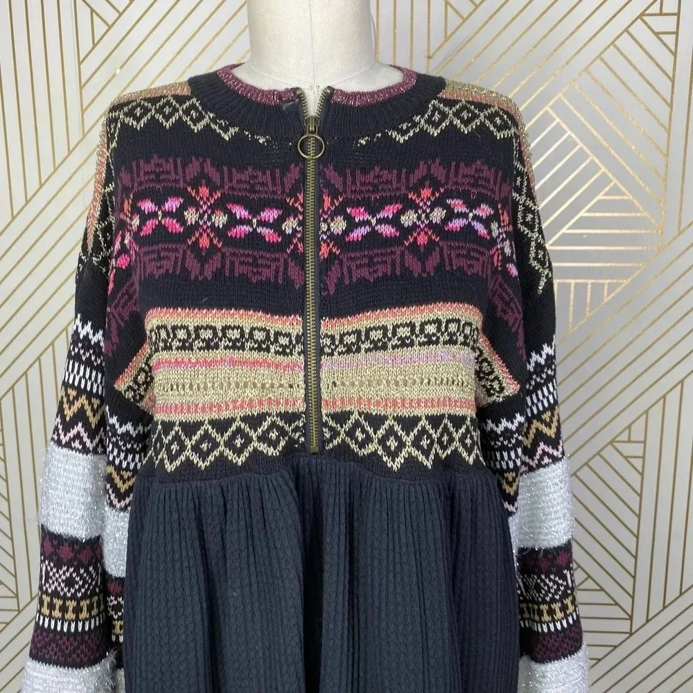 Free People Cozy Cottage Embroidered Sweater In Black Size US Small‎